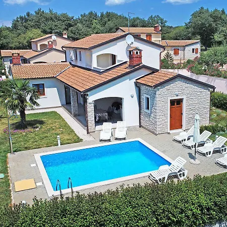Prima Villa